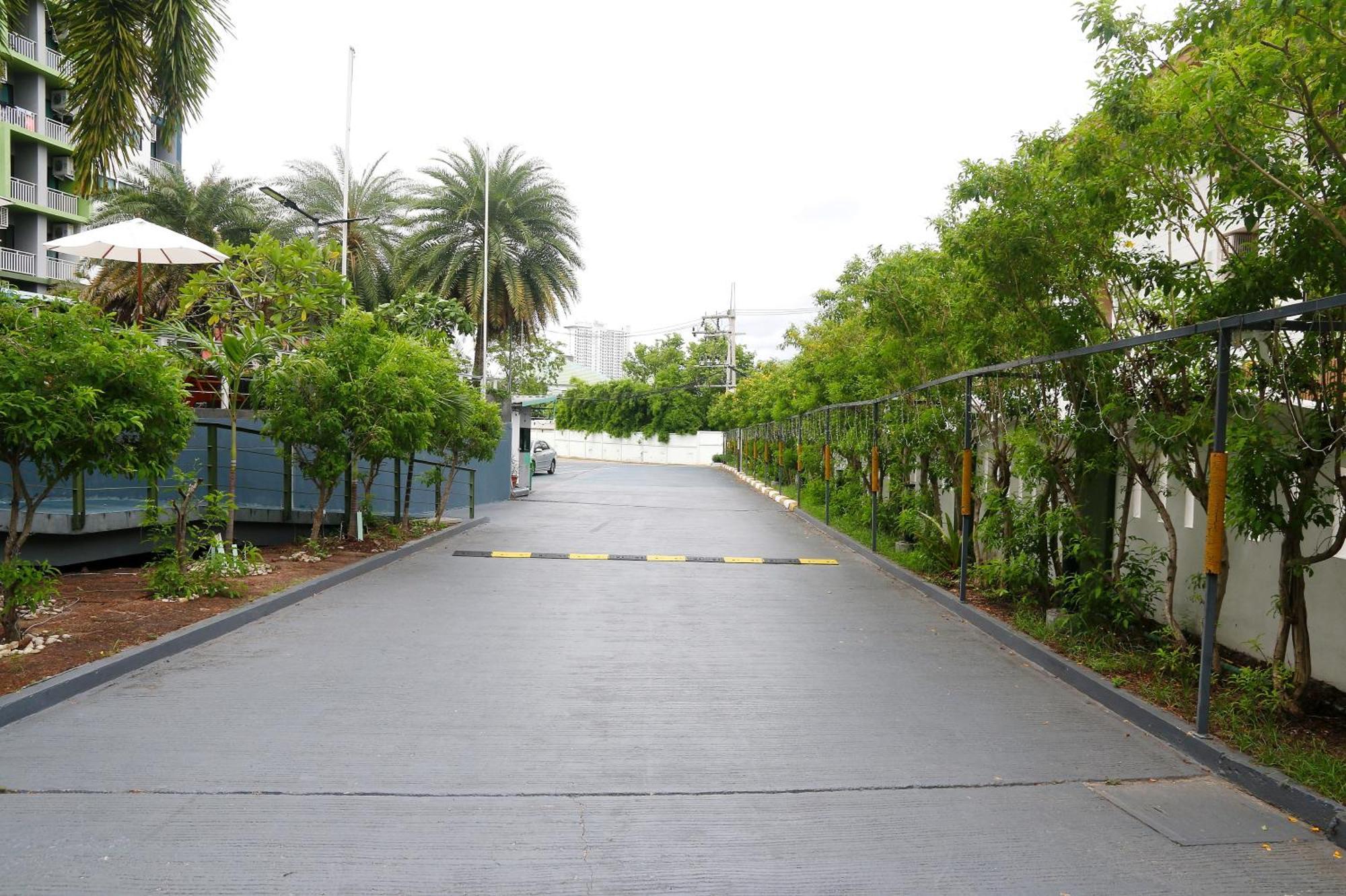 โรงแรม Arthitaya Nature & Lakkhana Poolside